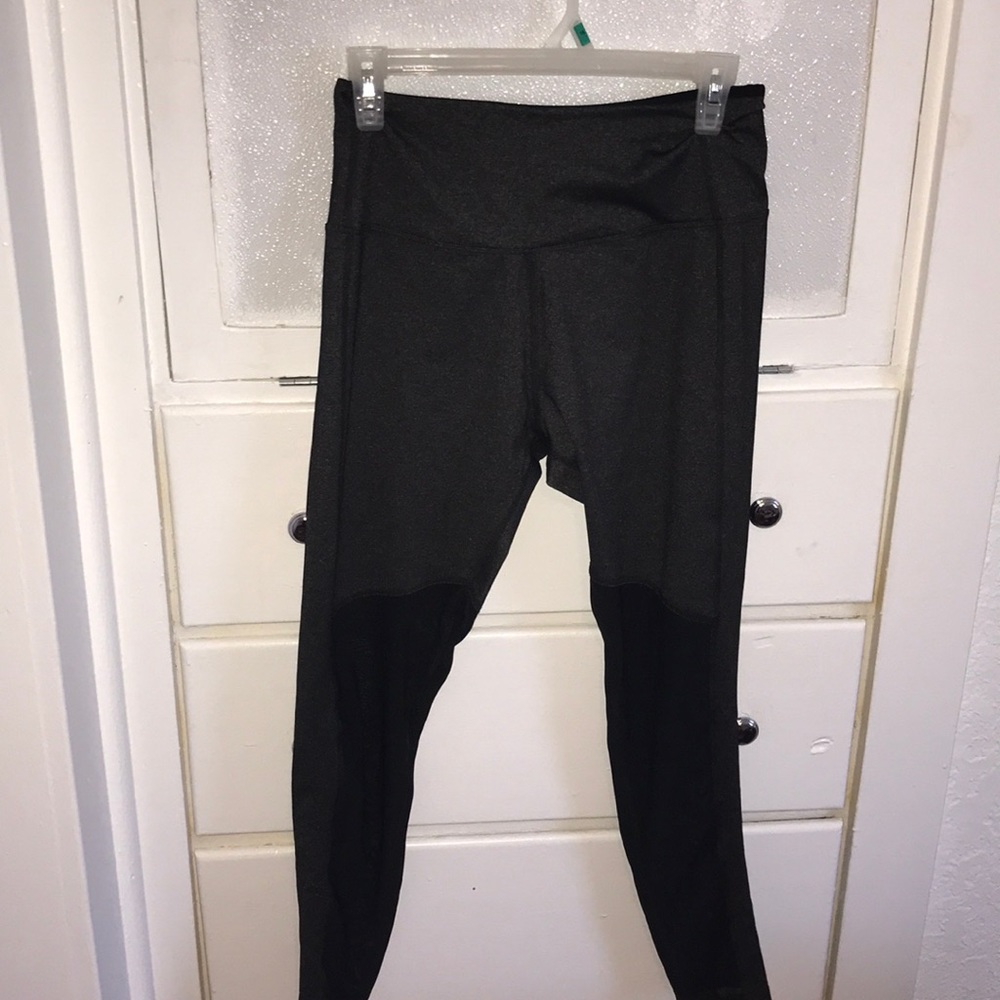 Dark grey workout leggings